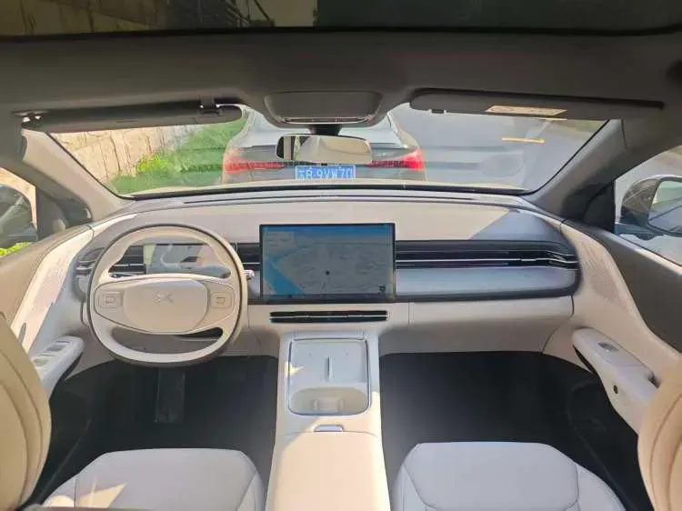 2025 Xpeng G6 BEV 68.5KWH,autocango,china used car exporter,china ev exporter,chinese used car exporter,chinese used ev exporter