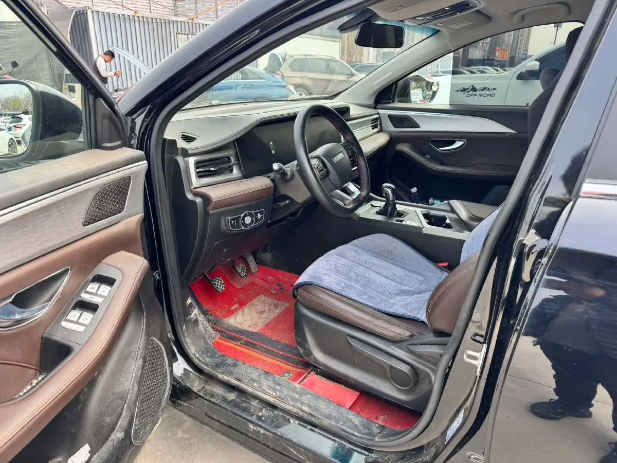 2023 Jetour X90 Plus 1.5T 156HP L4 6MT,autocango,china used car exporter,china ev exporter,chinese used car exporter,chinese used ev exporter