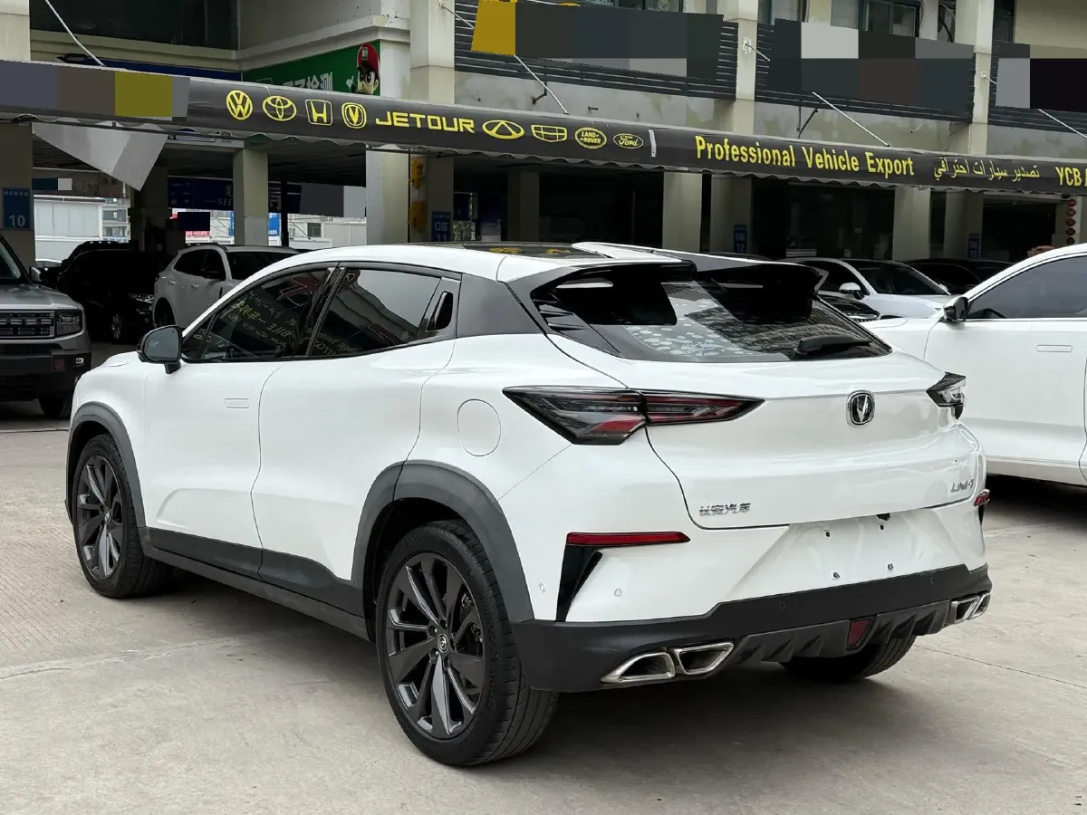 2020 ChangAn UNI-T 1.5T 180HP L4 7DCT,autocango,china used car exporter,china ev exporter,chinese used car exporter,chinese used ev exporter