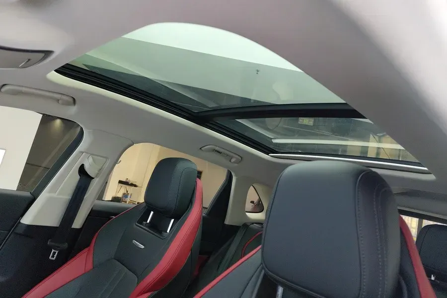 2023 HongQi HS3 1.5T 169HP L4 7DCT,autocango,china used car exporter,china ev exporter,chinese used car exporter,chinese used ev exporter