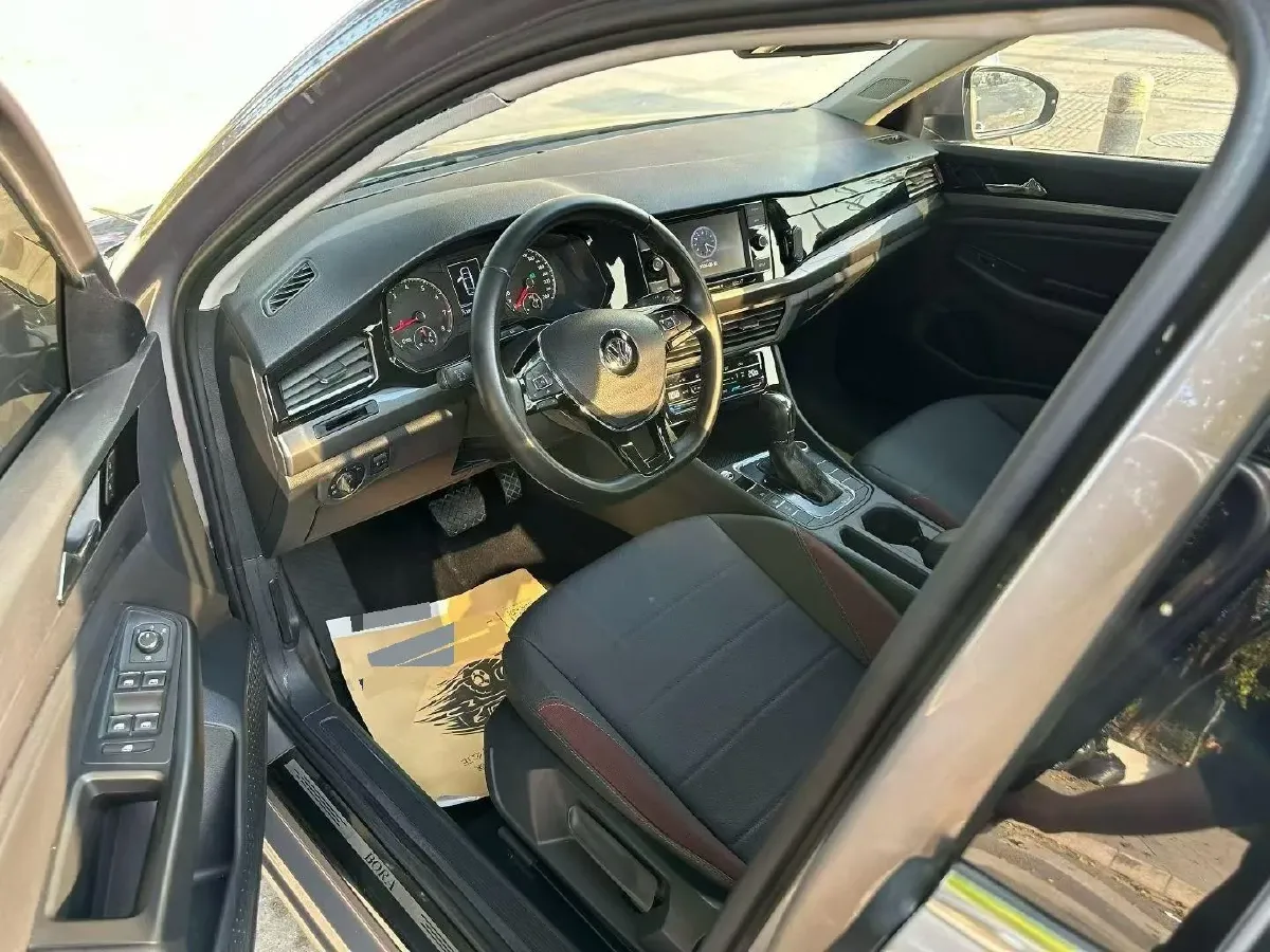 2020 Volkswagen Bora 1.5L 113HP L4 6AT,autocango,china used car exporter,china ev exporter,chinese used car exporter,chinese used ev exporter
