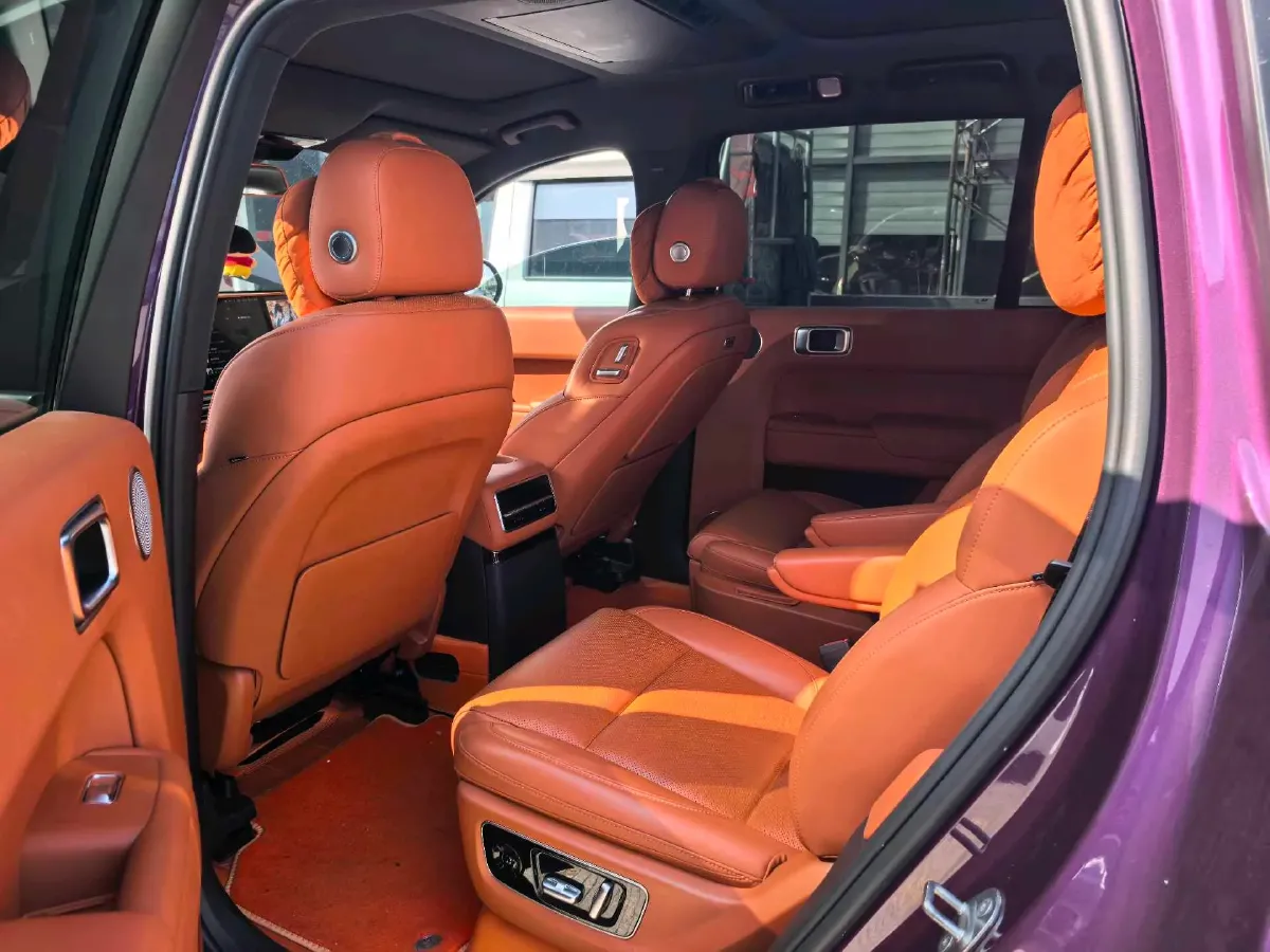 2022 Li L9 Range Extended 154HP REEV 42.6KWH,autocango,china used car exporter,china ev exporter,chinese used car exporter,chinese used ev exporter