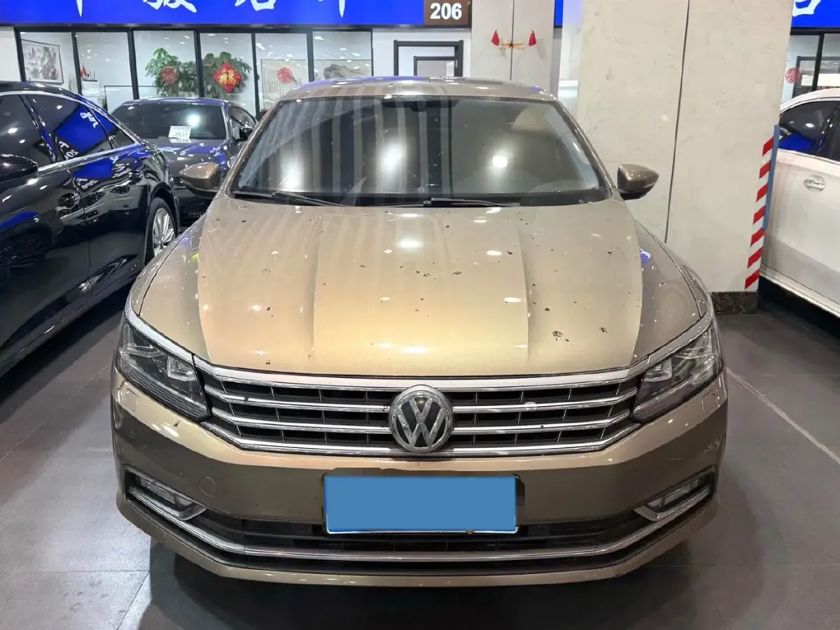2017 Volkswagen Passat 1.8T 180HP L4 7DCT,autocango,china used car exporter,china ev exporter,chinese used car exporter,chinese used ev exporter