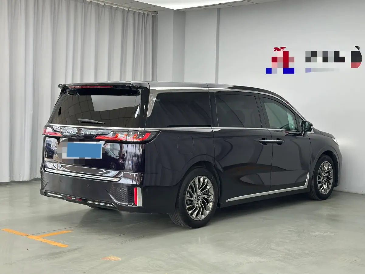 2022 Voyah Dream 1.5T 136HP L4 PHEV 25.57KWH,autocango,china used car exporter,china ev exporter,chinese used car exporter,chinese used ev exporter