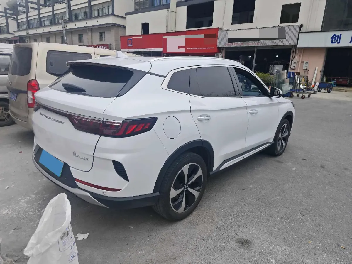 2022 Geely JiaJi 1.5T 177HP L3 7DCT PHEV 15.5KWH,autocango,china used car exporter,china ev exporter,chinese used car exporter,chinese used ev exporter
