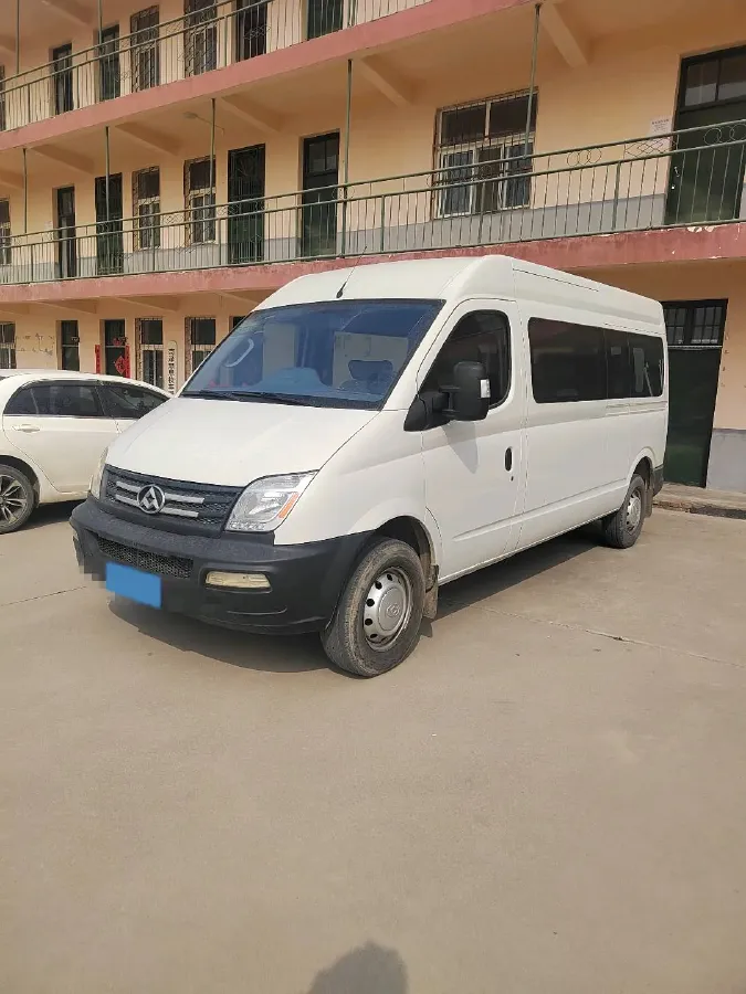 2019 MAXUS XinTu V80 2.5T 136HP L4 6MT,autocango,china used car exporter,china ev exporter,chinese used car exporter,chinese used ev exporter