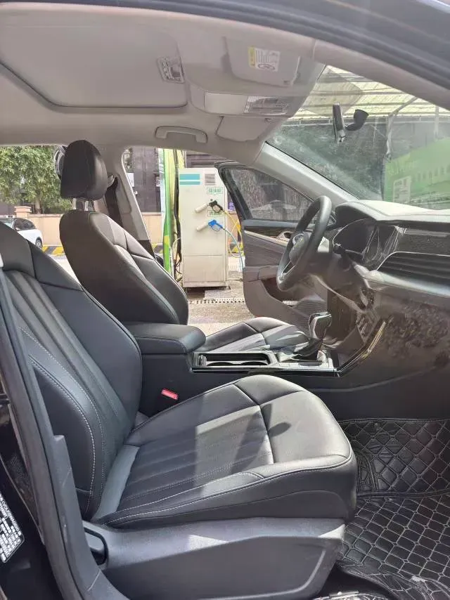 2024 Volkswagen Passat 1.4T 150HP L4 7DCT,autocango,china used car exporter,china ev exporter,chinese used car exporter,chinese used ev exporter