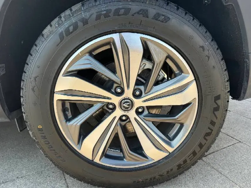 2021 ChangAn CS75 Plus 1.5T 178HP L4 6AT,autocango,china used car exporter,china ev exporter,chinese used car exporter,chinese used ev exporter