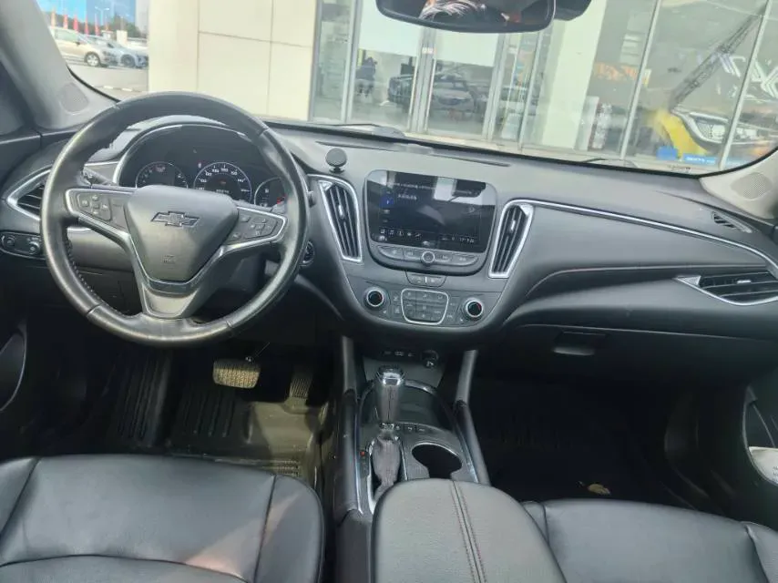2019 Chevrolet Malibu XL 2.0T 241HP L4 9AT,autocango,china used car exporter,china ev exporter,chinese used car exporter,chinese used ev exporter