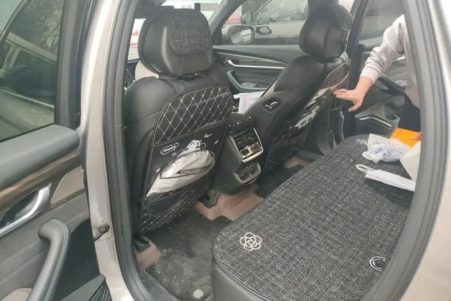 2025 Geely Monjaro 2.0T 238HP L4 8AT,autocango,china used car exporter,china ev exporter,chinese used car exporter,chinese used ev exporter