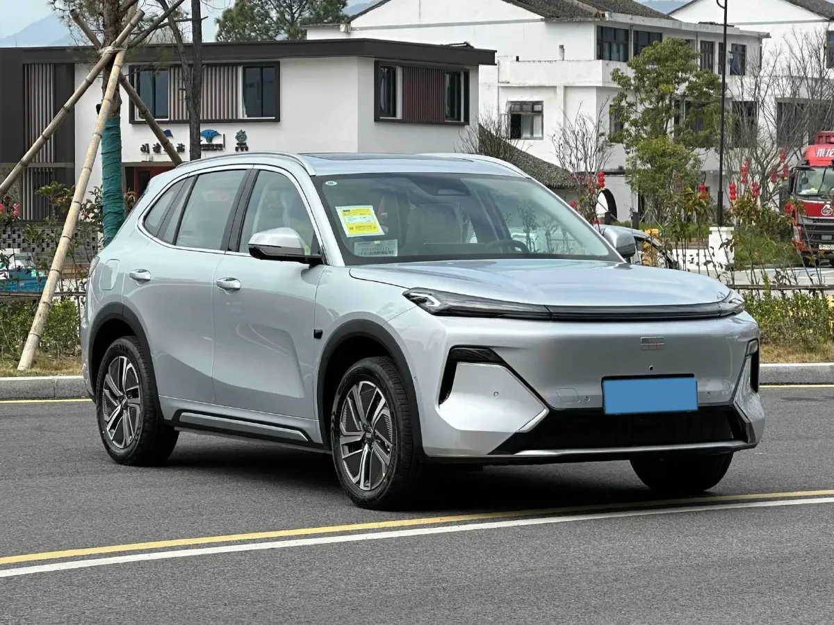 2026 Geely Galaxy Starship 7 1.5L 112HP L4 1DHT PHEV,autocango,china used car exporter,china ev exporter,chinese used car exporter,chinese used ev exporter