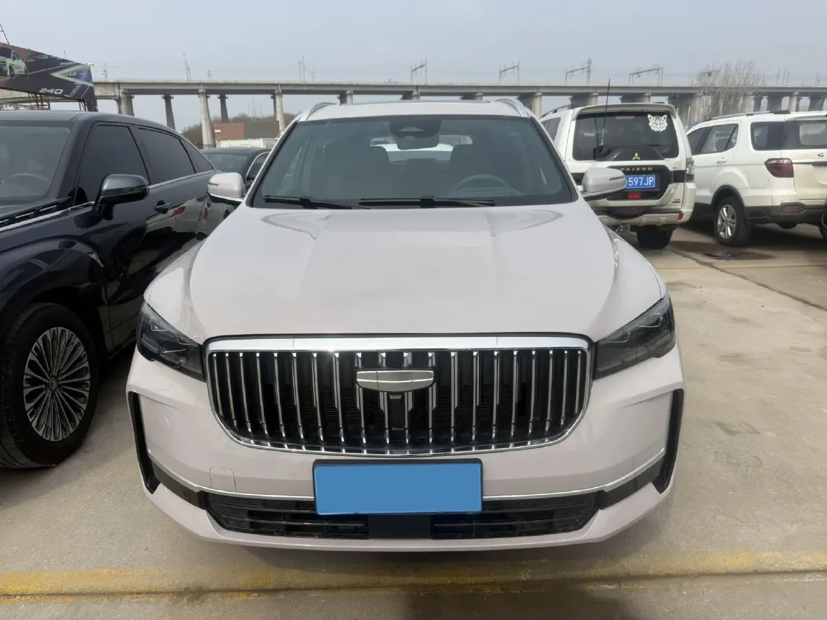 2024 Geely Monjaro 1.5T 163HP L4 3DHT Hybrid,autocango,china used car exporter,china ev exporter,chinese used car exporter,chinese used ev exporter