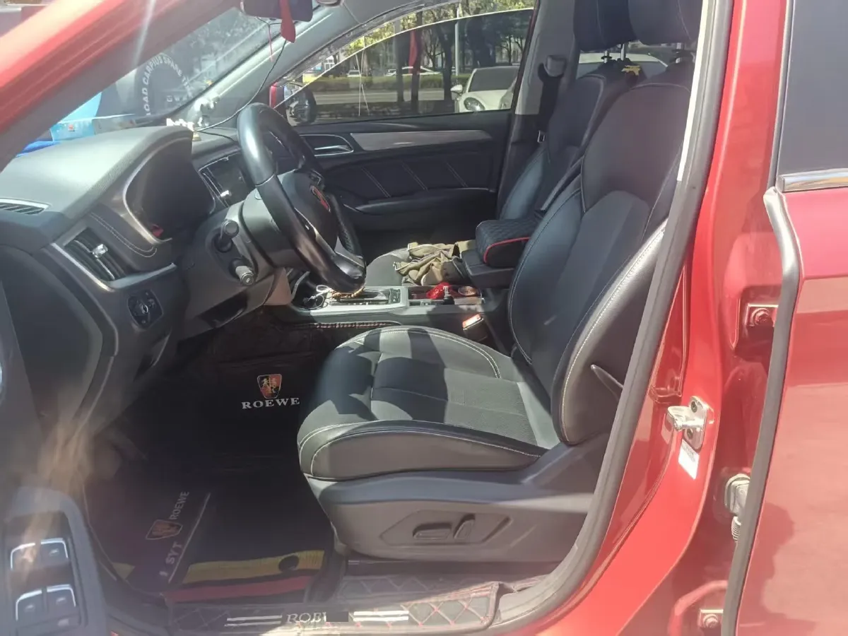 2020 Roewe i6 1.5T 169HP L4 7DCT,autocango,china used car exporter,china ev exporter,chinese used car exporter,chinese used ev exporter