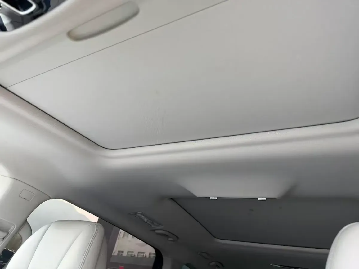 2022 Roewe iMAX8 2.0T 234HP L4 8AT,autocango,china used car exporter,china ev exporter,chinese used car exporter,chinese used ev exporter