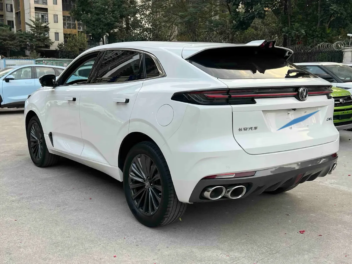 2021 ChangAn UNI-K 2.0T 233HP L4 8AT,autocango,china used car exporter,china ev exporter,chinese used car exporter,chinese used ev exporter