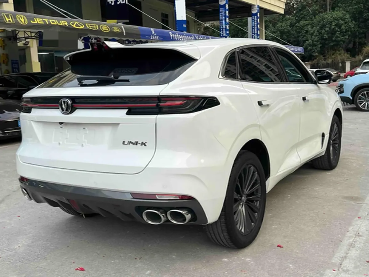 2021 ChangAn UNI-K 2.0T 233HP L4 8AT,autocango,china used car exporter,china ev exporter,chinese used car exporter,chinese used ev exporter