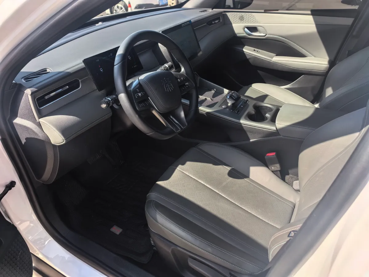 2025 BYD Qin Plus 1.5L 101HP L4 E-CVT PHEV 7.68KWH,autocango,china used car exporter,china ev exporter,chinese used car exporter,chinese used ev exporter