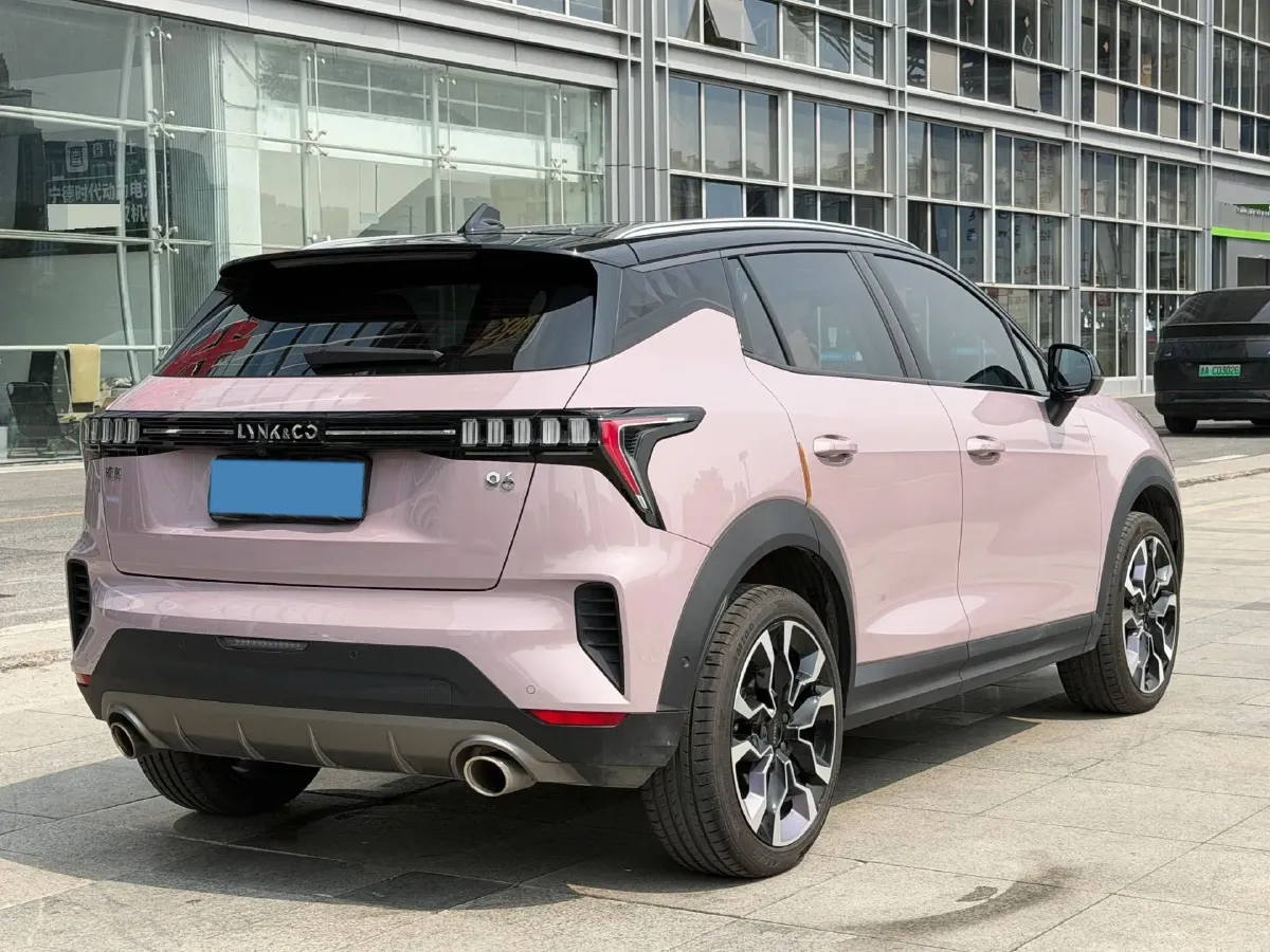2023 LYNK&CO 06 1.5T 181HP L4 7DCT,autocango,china used car exporter,china ev exporter,chinese used car exporter,chinese used ev exporter