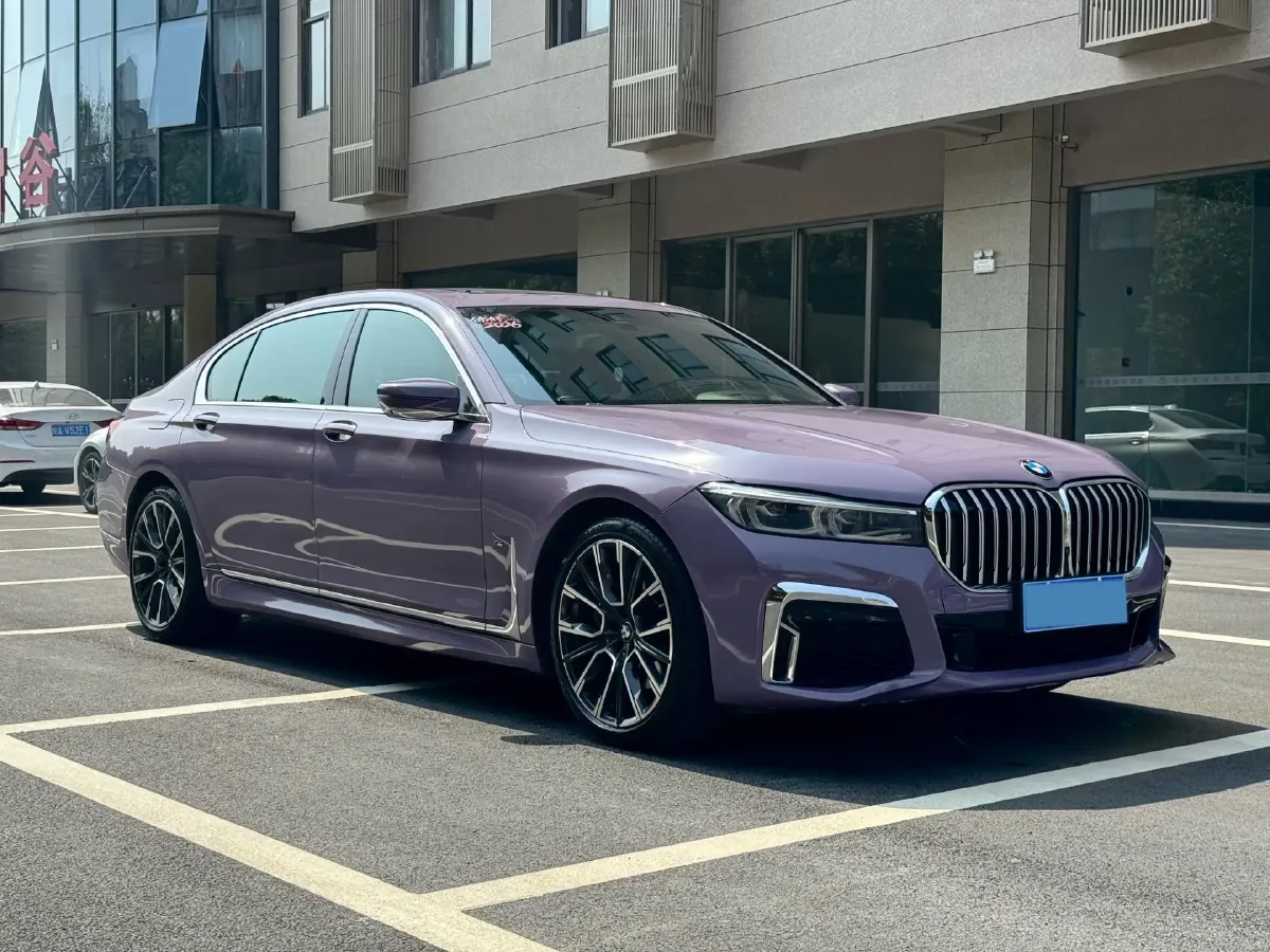 2021 BMW 7 Series 3.0T 340HP L6 8AT,autocango,china used car exporter,china ev exporter,chinese used car exporter,chinese used ev exporter