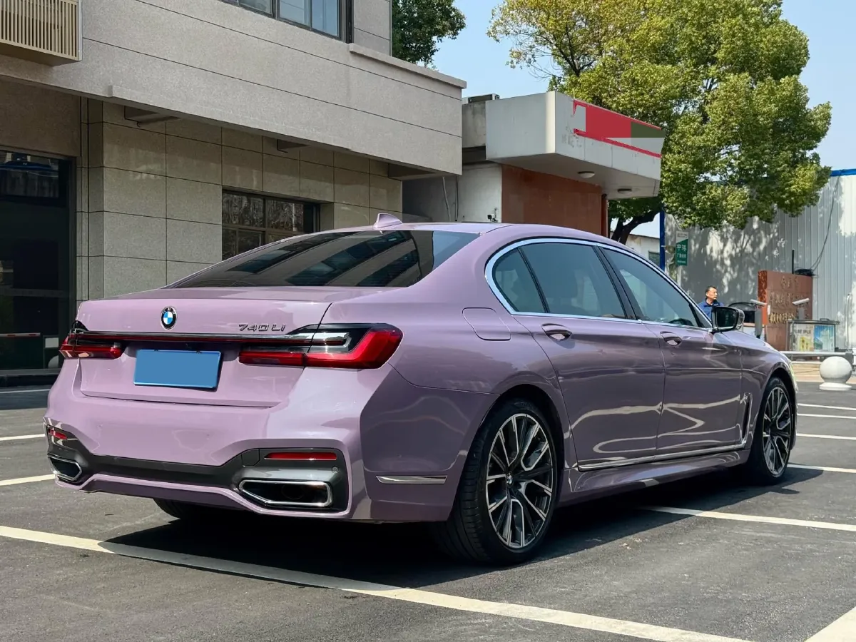 2021 BMW 7 Series 3.0T 340HP L6 8AT,autocango,china used car exporter,china ev exporter,chinese used car exporter,chinese used ev exporter