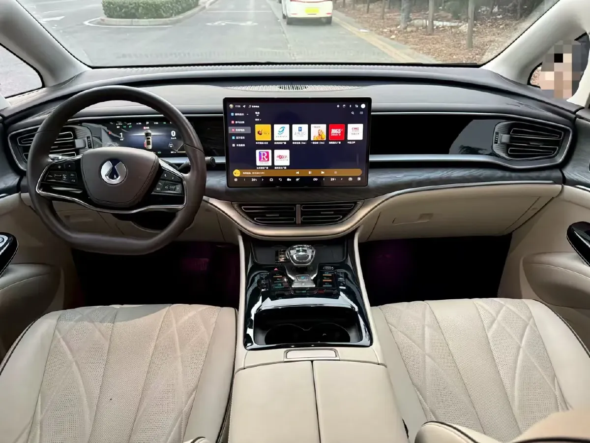 2024 Denza D9 1.5T 139HP L4 E-CVT PHEV 20.39KWH,autocango,china used car exporter,china ev exporter,chinese used car exporter,chinese used ev exporter