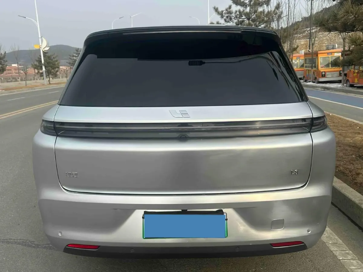 2024 Toyota Granvia 2.5L 189HP L4 E-CVT Hybrid,autocango,china used car exporter,china ev exporter,chinese used car exporter,chinese used ev exporter
