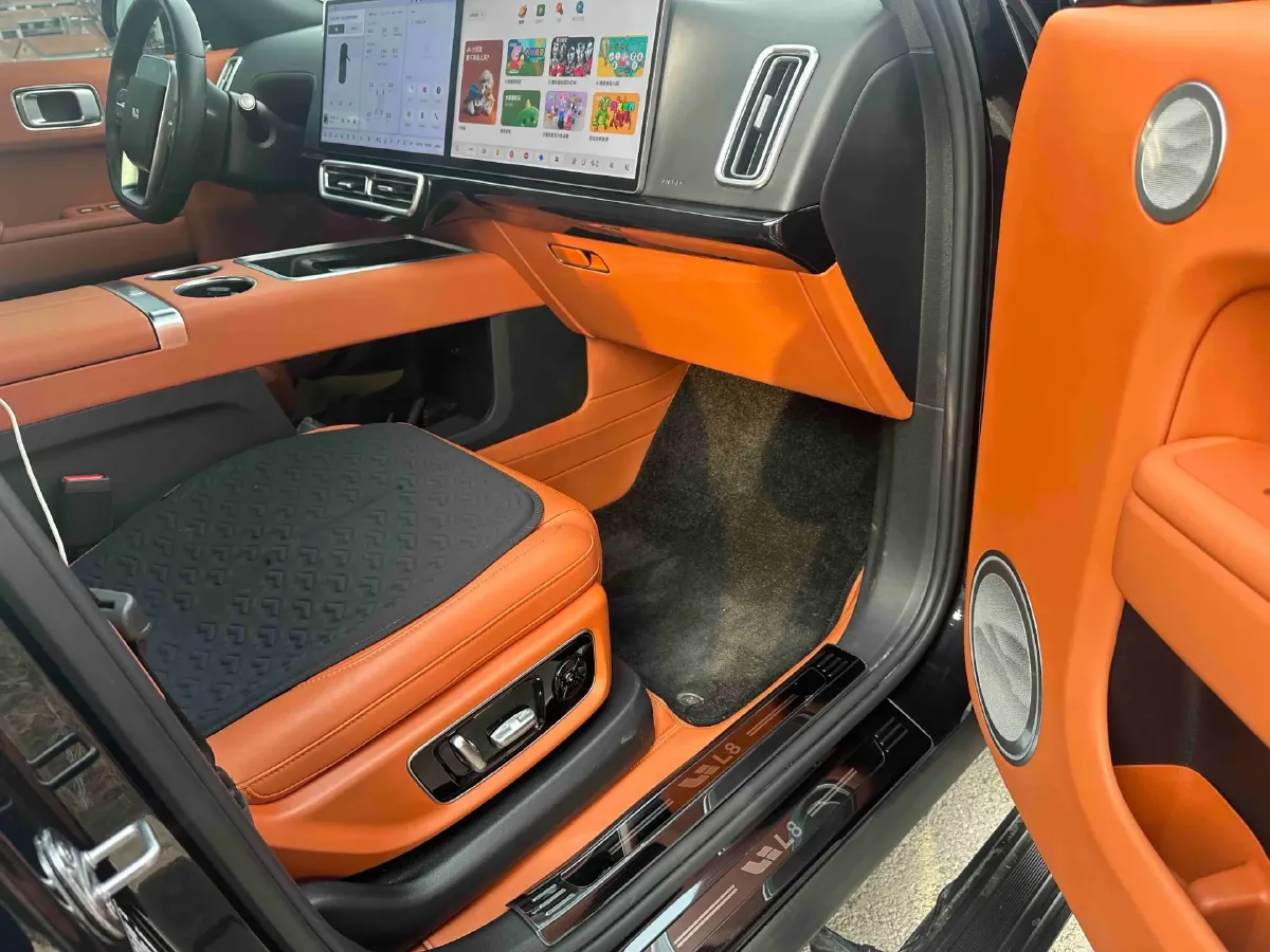 2024 Toyota Granvia 2.5L 189HP L4 E-CVT Hybrid,autocango,china used car exporter,china ev exporter,chinese used car exporter,chinese used ev exporter