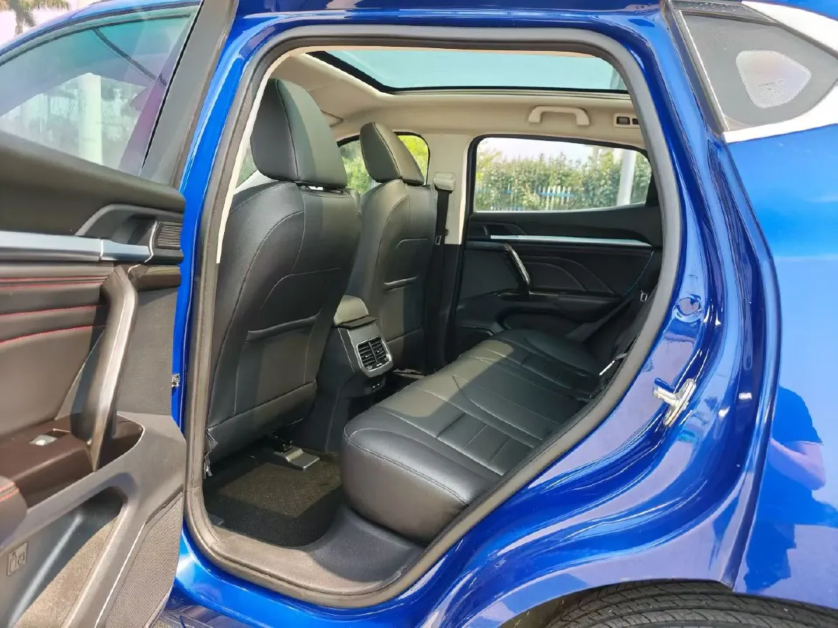 2018 Haval F5 1.5T 169HP L4 7DCT,autocango,china used car exporter,china ev exporter,chinese used car exporter,chinese used ev exporter