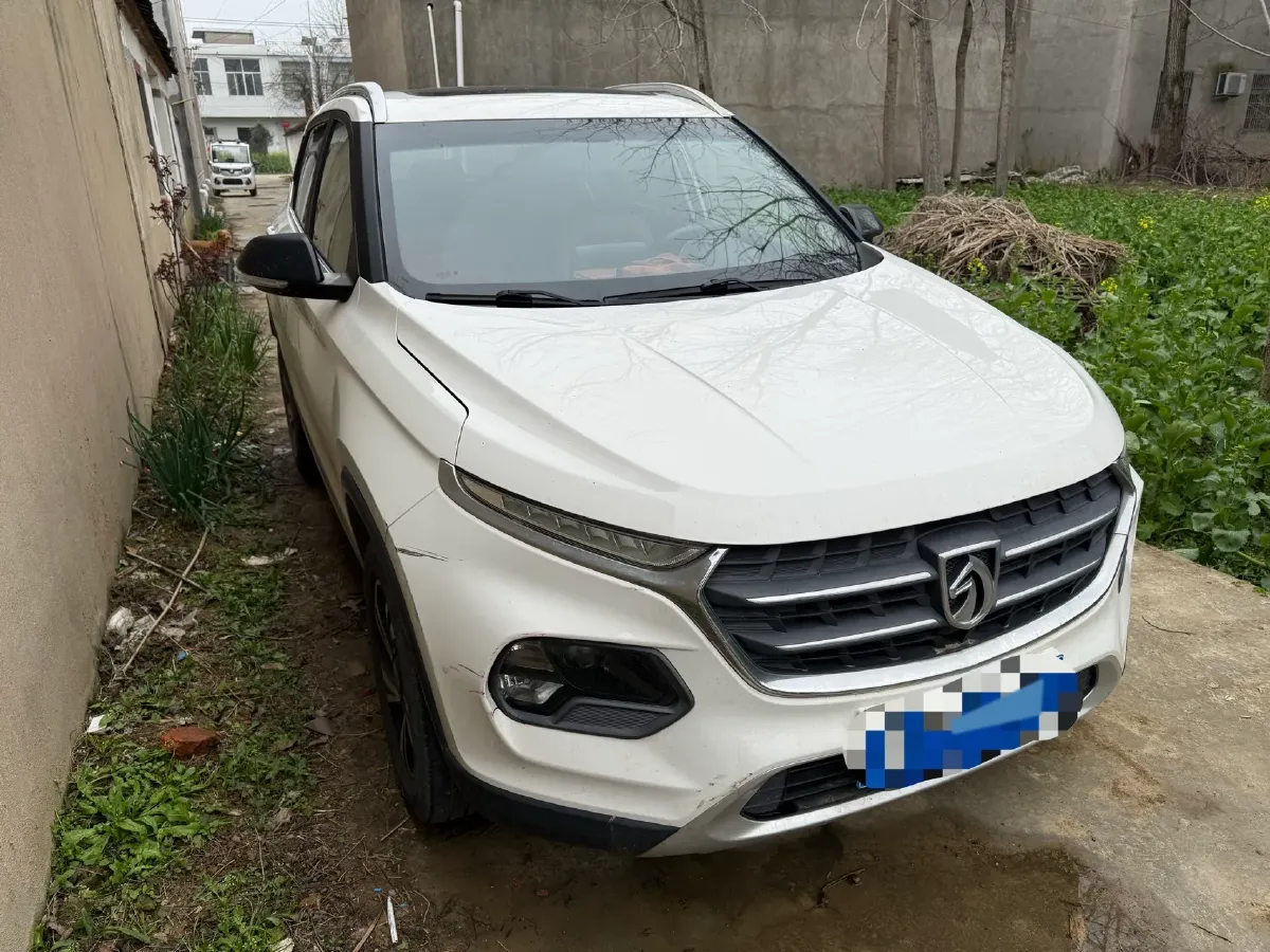 2017 BaoJun 510 1.5L 112HP L4 6MT,autocango,china used car exporter,china ev exporter,chinese used car exporter,chinese used ev exporter