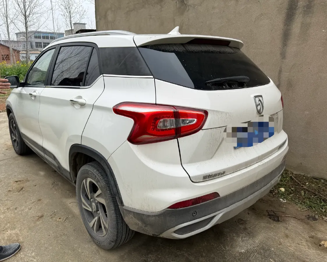 2017 BaoJun 510 1.5L 112HP L4 6MT,autocango,china used car exporter,china ev exporter,chinese used car exporter,chinese used ev exporter