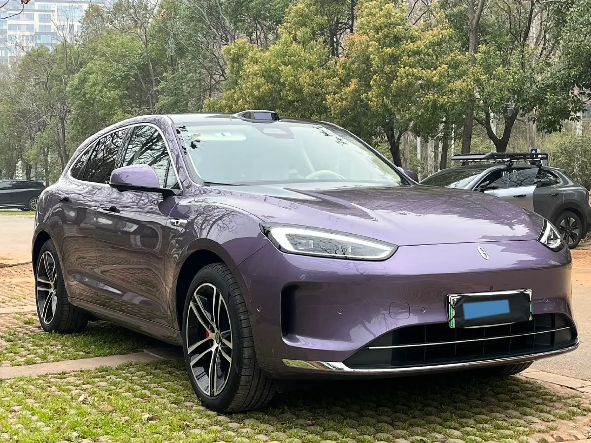 2025 AITO AITO M5 1.5T 152HP L4 REEV 42KWH,autocango,china used car exporter,china ev exporter,chinese used car exporter,chinese used ev exporter