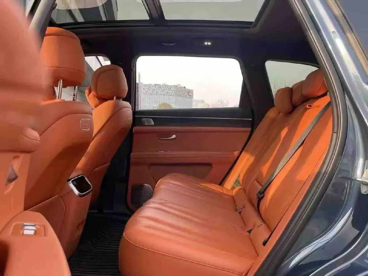 2024 AITO AITO M7 1.5T 152HP L4 REEV 42KWH,autocango,china used car exporter,china ev exporter,chinese used car exporter,chinese used ev exporter