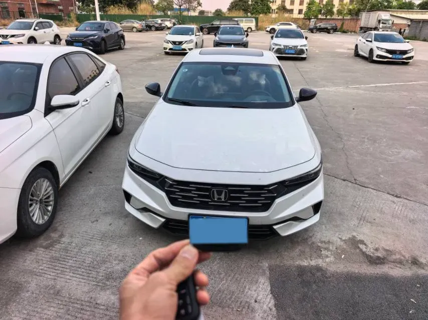 2025 Honda Accord 1.5T 192HP L4 CVT,autocango,china used car exporter,china ev exporter,chinese used car exporter,chinese used ev exporter