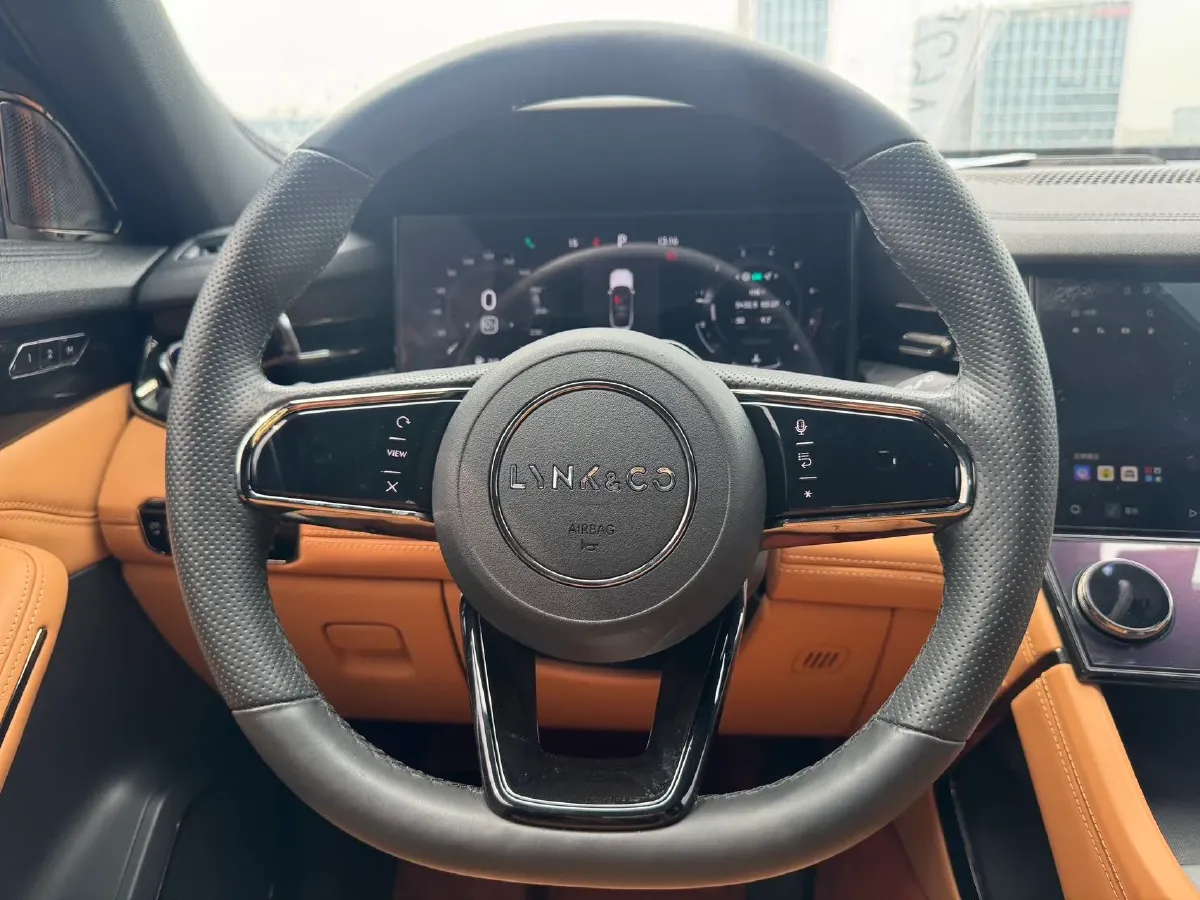 2021 Kia Carnival 2.0T 233HP L4 8AT,autocango,china used car exporter,china ev exporter,chinese used car exporter,chinese used ev exporter