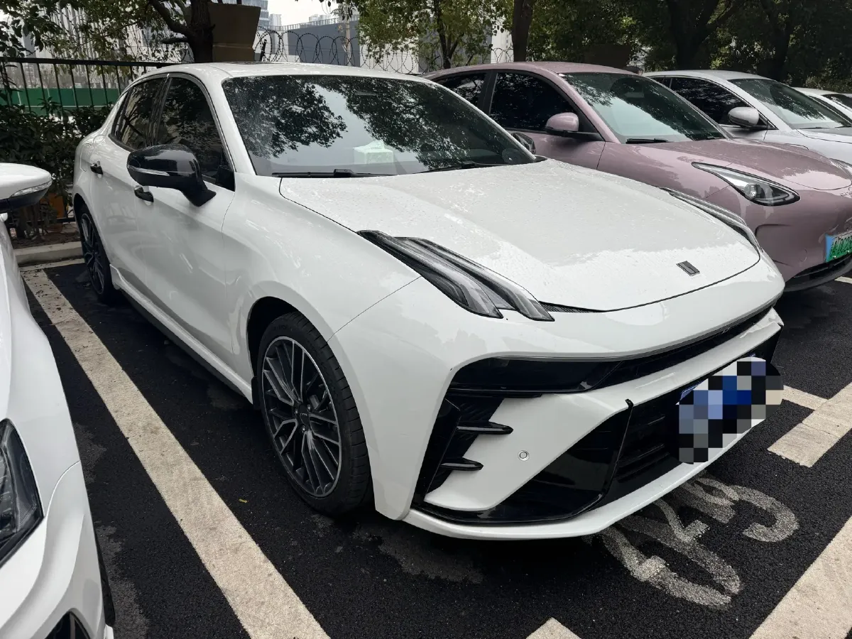 2025 LYNK&CO 03 2.0T 254HP L4 7DCT,autocango,china used car exporter,china ev exporter,chinese used car exporter,chinese used ev exporter
