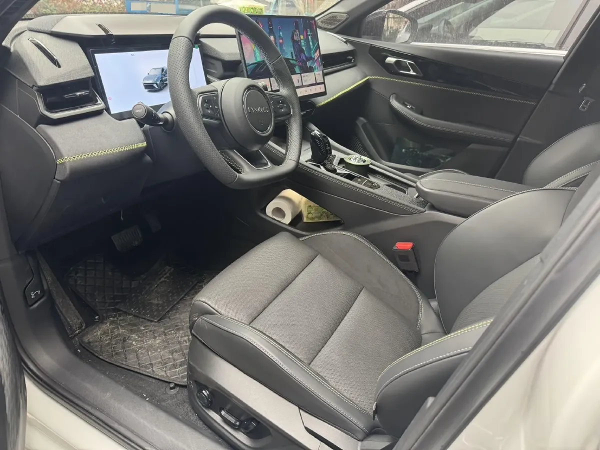 2025 LYNK&CO 03 2.0T 254HP L4 7DCT,autocango,china used car exporter,china ev exporter,chinese used car exporter,chinese used ev exporter