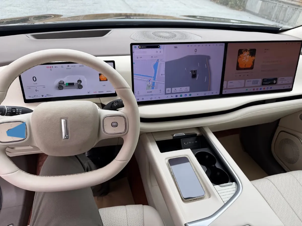 2025 WEY BlueMountain 1.5T 170HP L4 4DHT PHEV 52.3KWH,autocango,china used car exporter,china ev exporter,chinese used car exporter,chinese used ev exporter