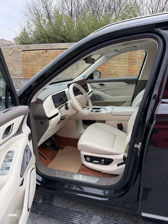 2025 WEY BlueMountain 1.5T 170HP L4 4DHT PHEV 52.3KWH,autocango,china used car exporter,china ev exporter,chinese used car exporter,chinese used ev exporter