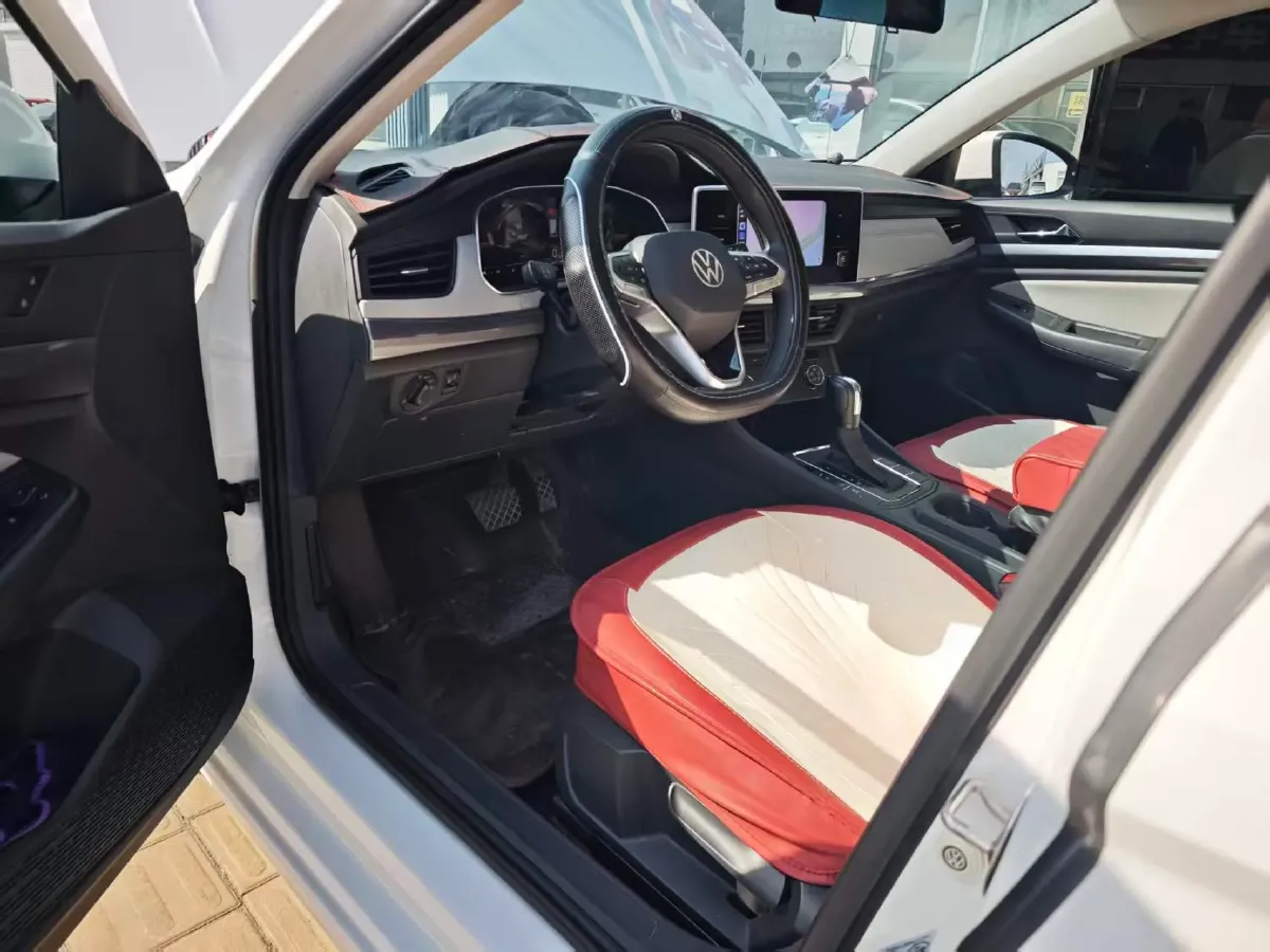 2023 Volkswagen Bora 1.5L 113HP L4 6AT,autocango,china used car exporter,china ev exporter,chinese used car exporter,chinese used ev exporter