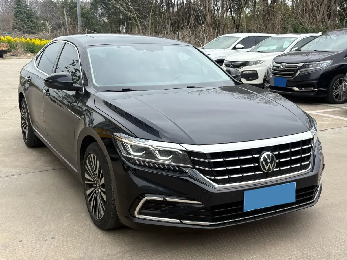 2021 Volkswagen Passat 2.0T 186HP L4 7DCT,autocango,china used car exporter,china ev exporter,chinese used car exporter,chinese used ev exporter