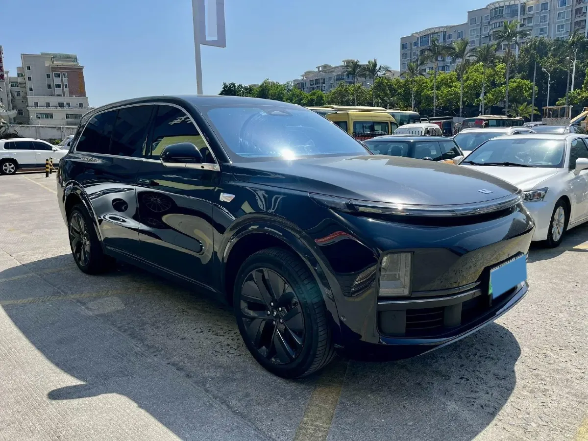 2023 Li L9 Range Extended 154HP REEV 42.6KWH,autocango,china used car exporter,china ev exporter,chinese used car exporter,chinese used ev exporter