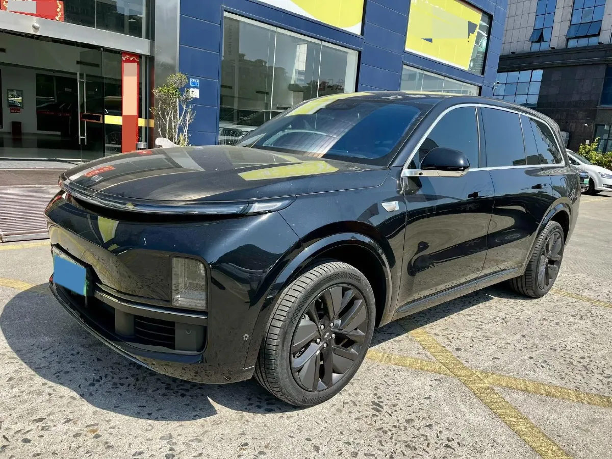 2023 Li L9 Range Extended 154HP REEV 42.6KWH,autocango,china used car exporter,china ev exporter,chinese used car exporter,chinese used ev exporter