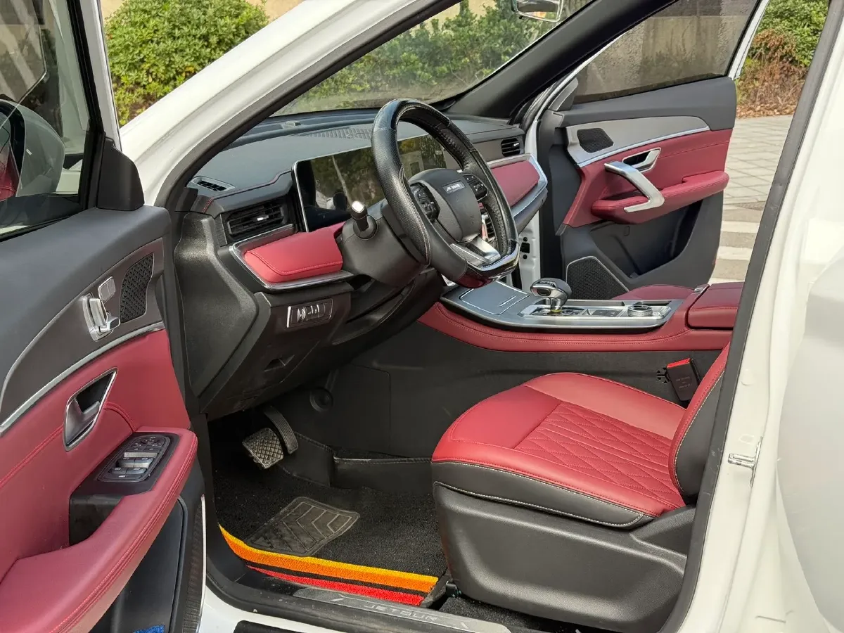 2023 Jetour X70 Plus 1.5T 156HP L4 CVT,autocango,china used car exporter,china ev exporter,chinese used car exporter,chinese used ev exporter