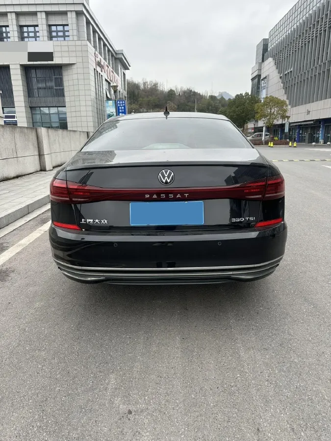2021 Volkswagen Passat 2.0T 186HP L4 7DCT,autocango,china used car exporter,china ev exporter,chinese used car exporter,chinese used ev exporter