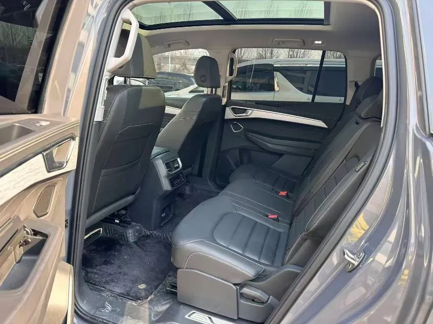 2022 Volkswagen Talagon 2.0T 186HP L4 7DCT,autocango,china used car exporter,china ev exporter,chinese used car exporter,chinese used ev exporter