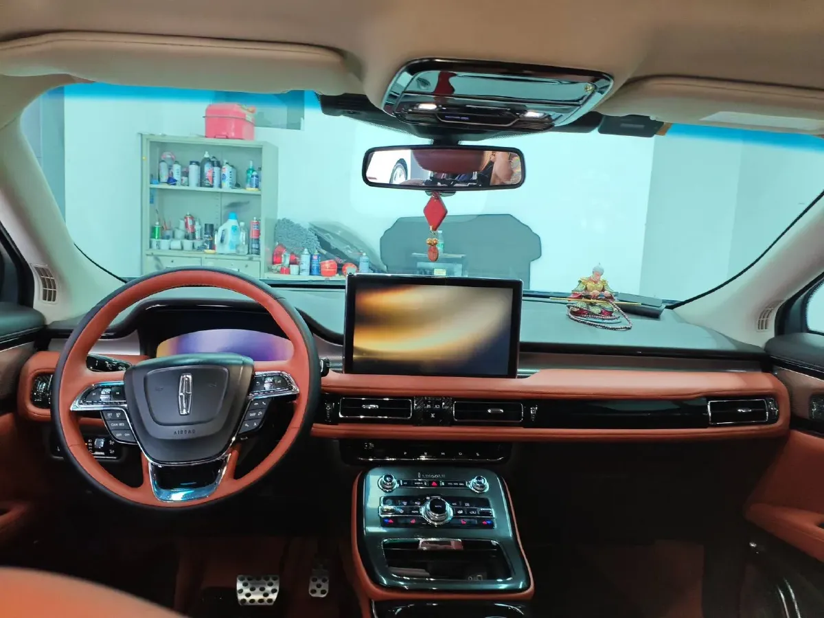 2022 Lincoln Corsair 2.0T 245HP L4 8AT,autocango,china used car exporter,china ev exporter,chinese used car exporter,chinese used ev exporter