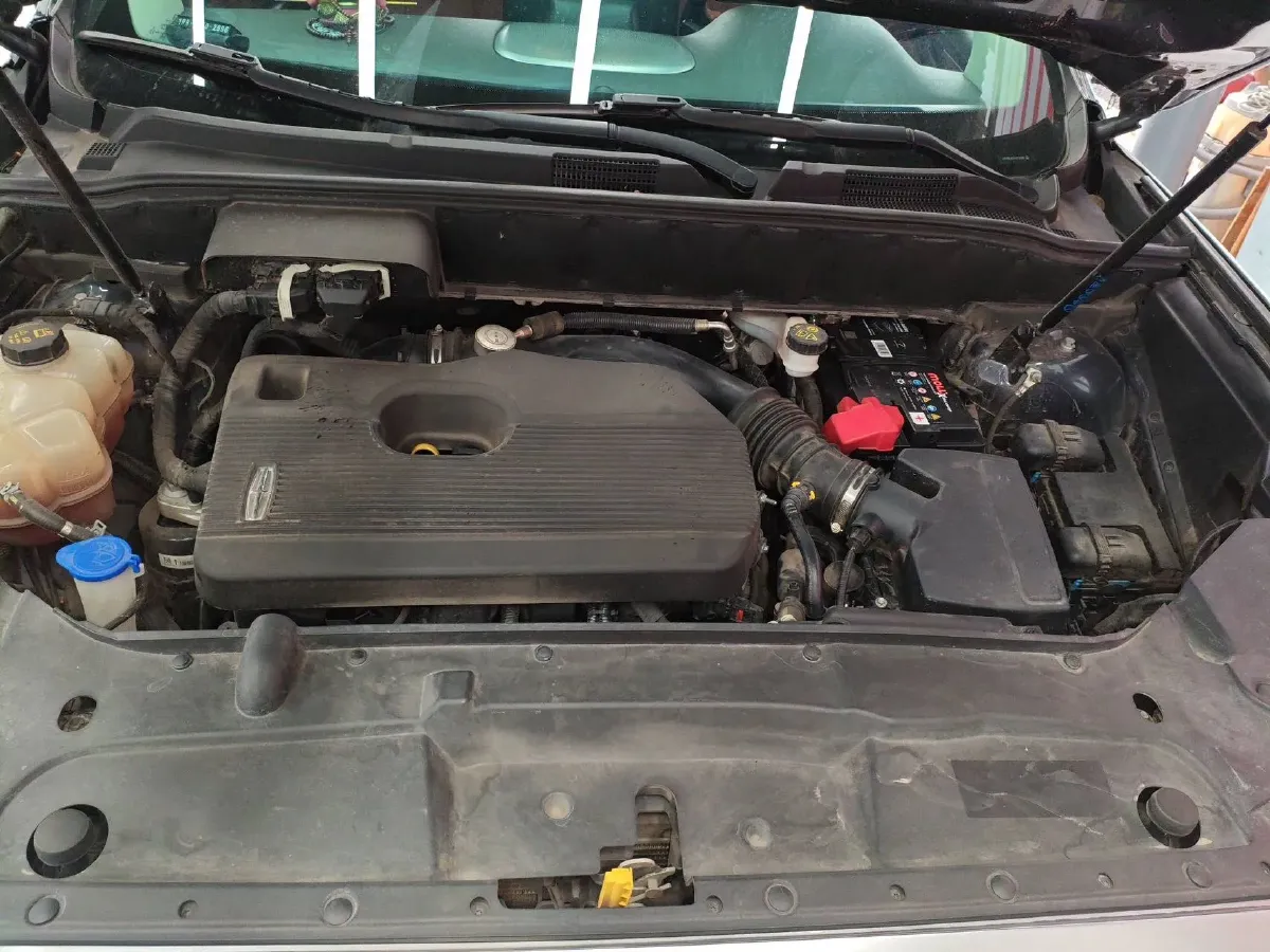 2022 Lincoln Corsair 2.0T 245HP L4 8AT,autocango,china used car exporter,china ev exporter,chinese used car exporter,chinese used ev exporter