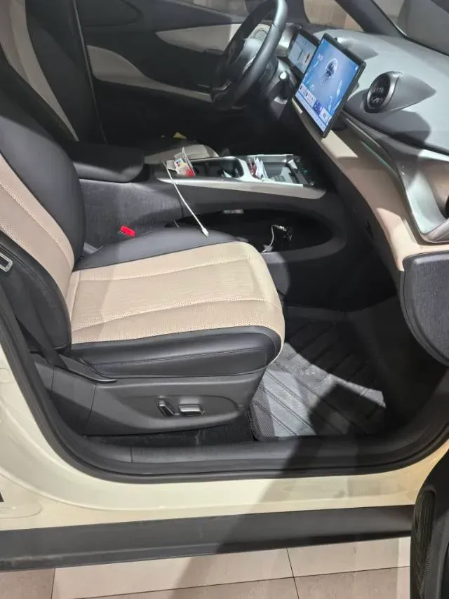 2025 BYD Dolphin BEV 45.12KWH,autocango,china used car exporter,china ev exporter,chinese used car exporter,chinese used ev exporter