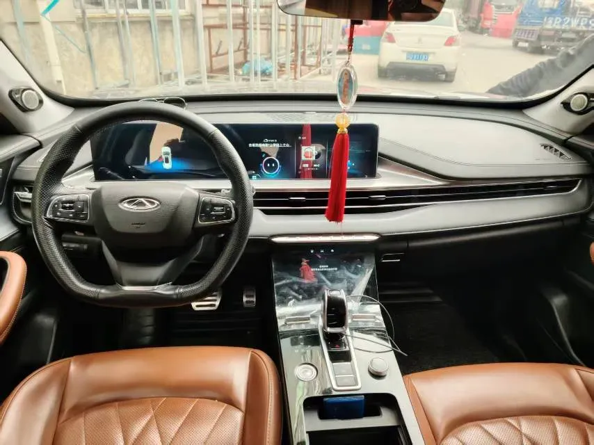 2021 Chery Tiggo 8 Plus 1.6T 197HP L4 7DCT,autocango,china used car exporter,china ev exporter,chinese used car exporter,chinese used ev exporter