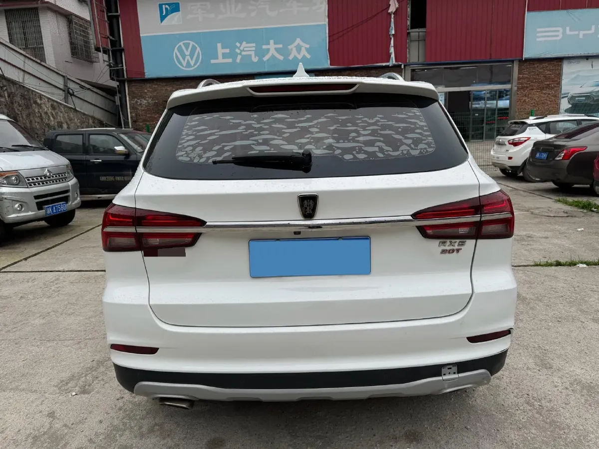 2019 Roewe i6 1.5T 169HP L4 7DCT,autocango,china used car exporter,china ev exporter,chinese used car exporter,chinese used ev exporter